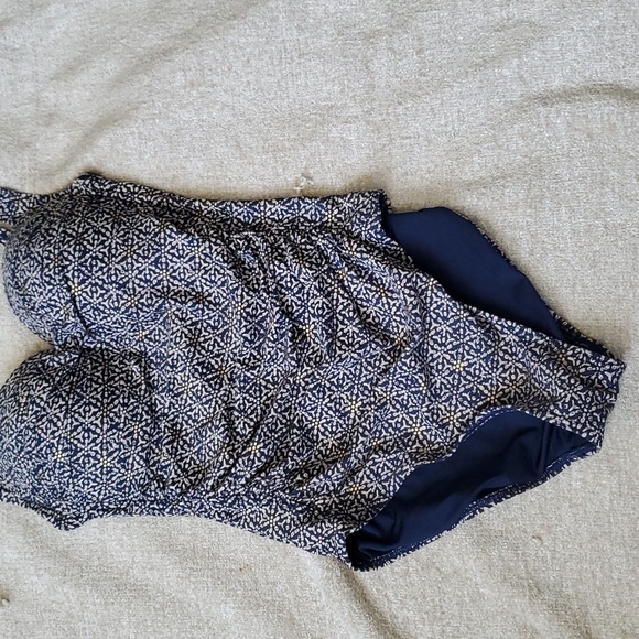 Niptuck swim blue cream women bathing suit swimsuit size 6 - Picture 2 of 8